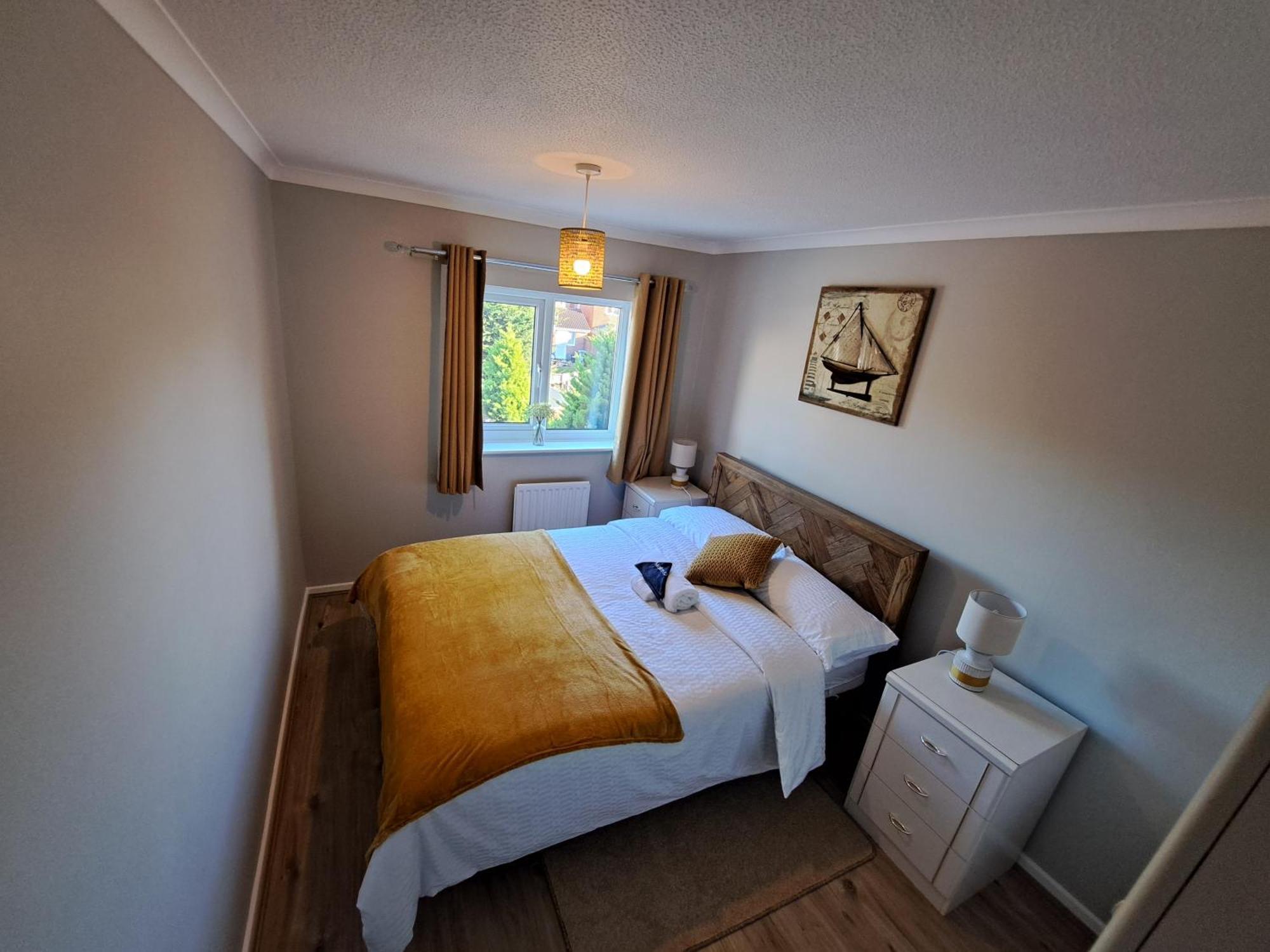 Вілла Modern Living In Hull Кінгстон-апон-Галл Екстер'єр фото
